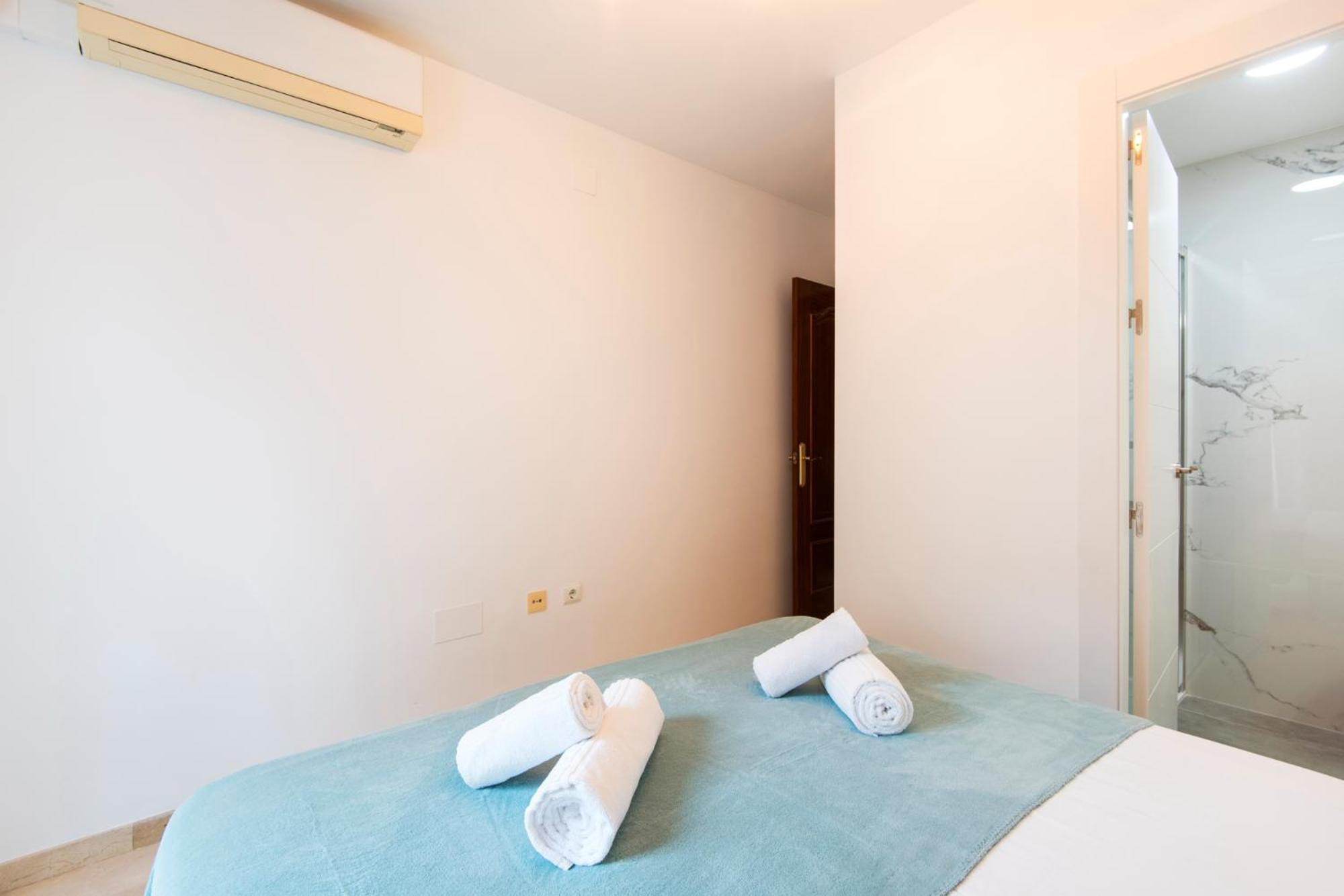 Victoria Square 2, Center Apartment Малага Екстериор снимка